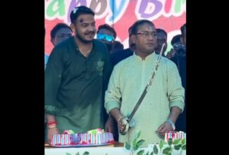 Birthday Celebration: PHE minister cut the cake with sword… BJP targeted… VIDEO