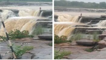 Live Video of Death: People kept shouting and the girl jumped from the top of Mini Niagara Fall...watch VIDEO