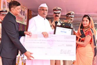 Independence Day Celebration-2023: Chief Minister rewarded three Gothans for their excellent work