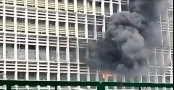 AIIMS Fire Breaking: Big news now...! Fierce fire broke out in AIIMS of the capital... 8 vehicles of fire brigade on the spot... watch horrifying VIDEO