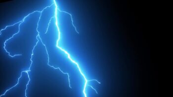 Death of Cattle: More than half a dozen cattle died due to lightning, created panic in the entire area