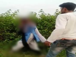 Molestation: A miscreant did obscene acts with a student in broad daylight...Video of the assault surfaced...watch