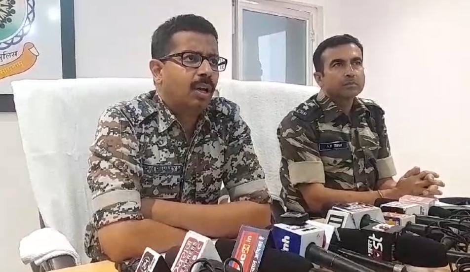 Dreaded Naxalite Killed: Naxalites were trying to harm the elections... The wisdom of the security forces led to great success... This dreaded Maoist was killed and he said... Listen VIDEO