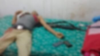 Suicide Breaking: Police jawan shot himself...reason for suicide unknown. Watch VIDEO