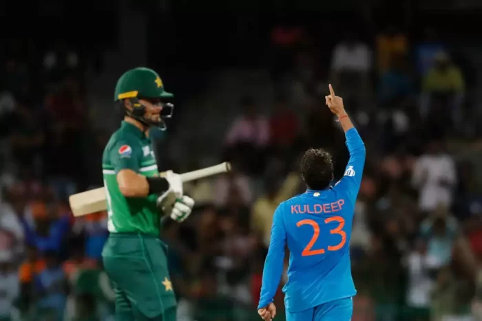 IND vs PAK Score: Indian bowlers dominated the great match, Pakistan was bowled out for 191.