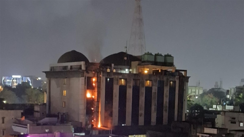 Babylon Hotel Fire: Big news from Raipur...! A massive fire broke out in Babylon Hotel located on Jail Road...see