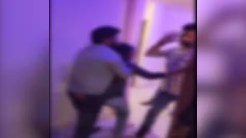 Gang Rape Breaking: Sensational case of gang rape came to light again...! VIDEO of screaming victim woman surfaced