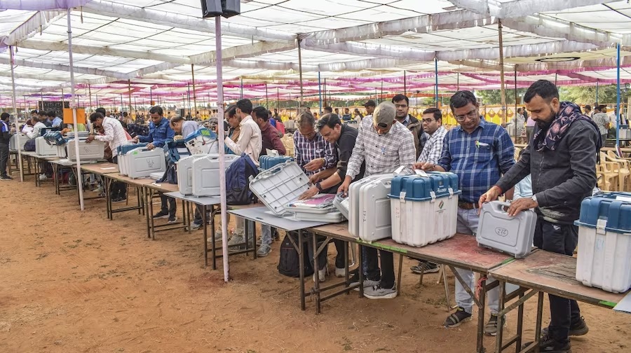 Rajasthan Elections Breaking: Voting begins for 199 seats in Rajasthan...! Watch the video first