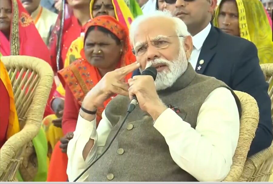 Sankalp Yatra: PM asked this woman - Will you contest elections...? Everyone was left 'stunned' after hearing the answer...you also listen to the VIDEO