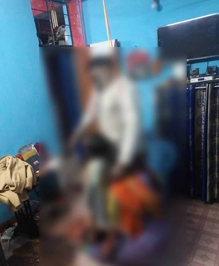 Raipur Mass Suicide: Big breaking...! 3 dead bodies were hanging on the same fan…the room was closed for 3 days…neighbors informed due to foul smell…people with weak hearts should not watch VIDEO