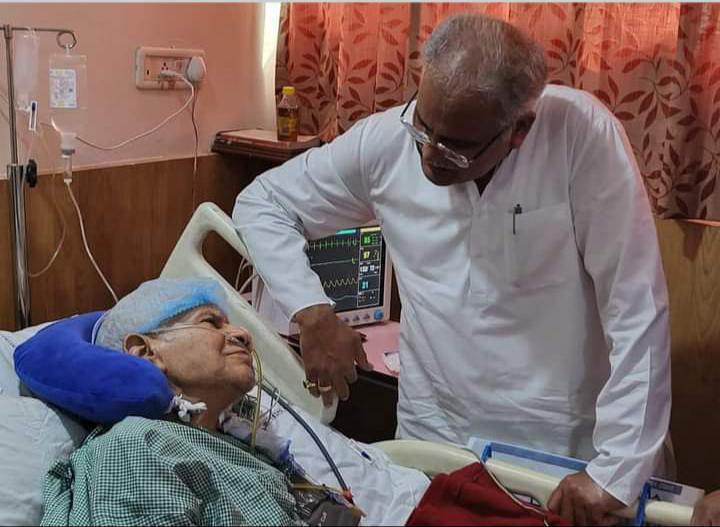 Nandkumar Baghel: Big news...! Former CM Baghel's father Nandkumar Baghel passes away...was ill for a long time