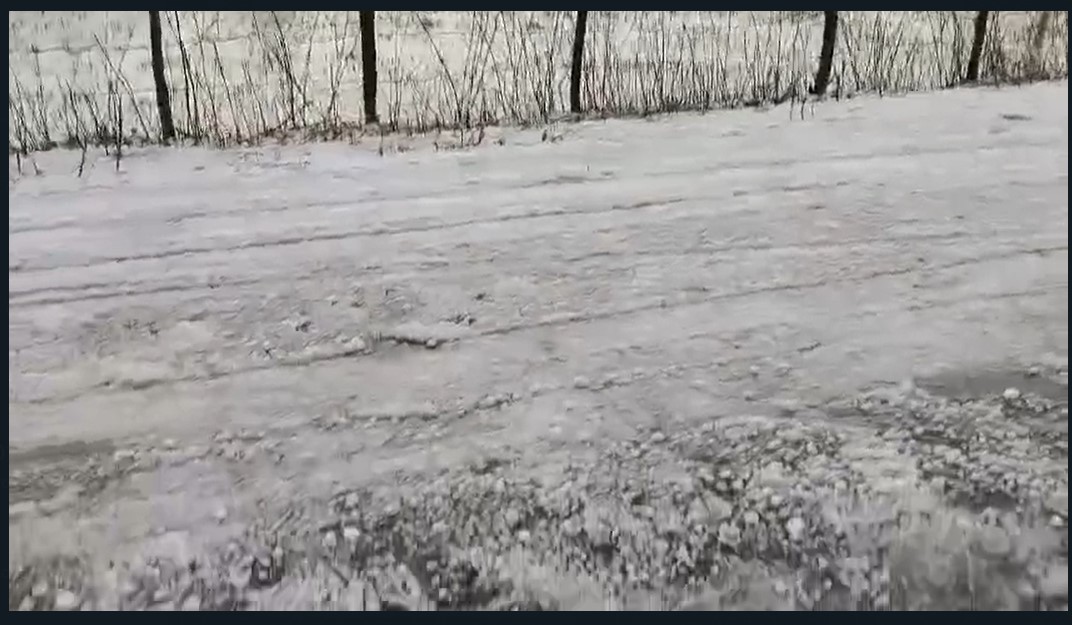 Weather Change in CG: Weather patterns changed in Chhattisgarh...! After the storm-rain with warning of heavy rain, now hail fell heavily... watch VIDEO