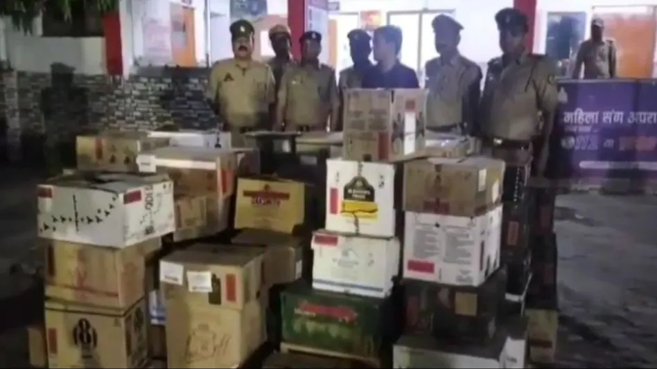 Big Liquor Seized: Big breaking…! Liquor worth Rs 10 lakh found in accountant's house