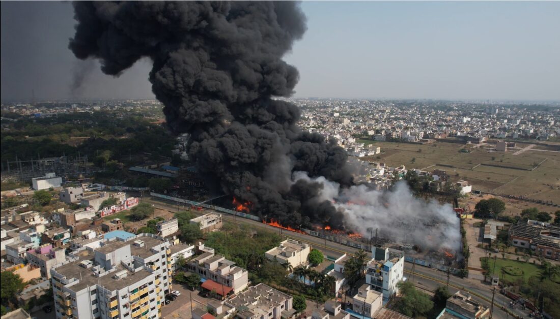 Fire in Raipur Update: Fire in electricity warehouse revealed...see VIDEO