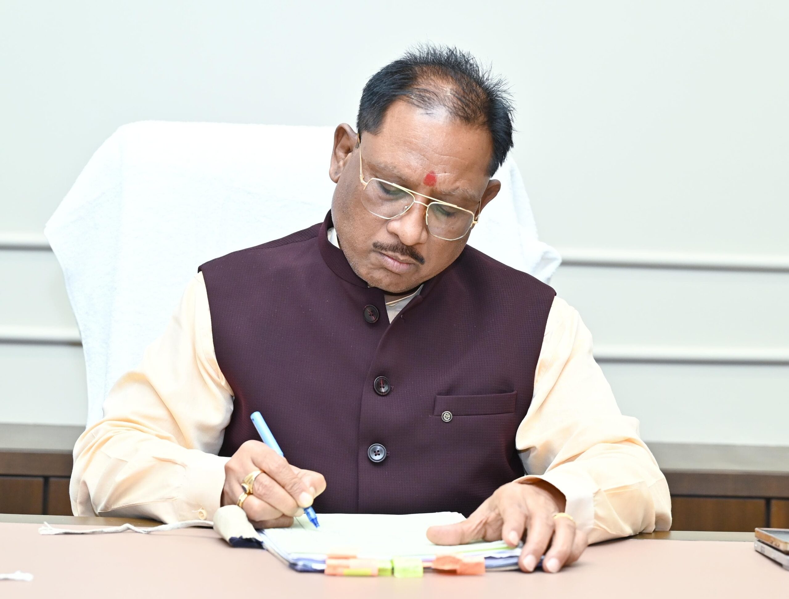 CM Vishnu Deo Sai: Chief Minister Vishnu Dev Sai formally started work at Nava Raipur residence office