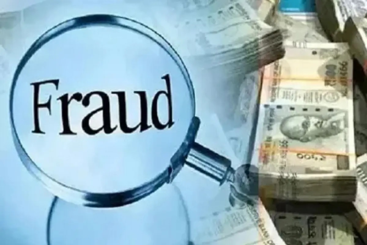 CG Fraud News: Hotel businessman and Congress councilor hatched a big conspiracy to grab land, police registered a case on rebuke from the court.