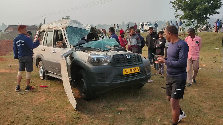 GAURELA PENDRA MARWAHI ACCIDENT: Sub Inspector dies on the spot in road accident, constable's condition critical