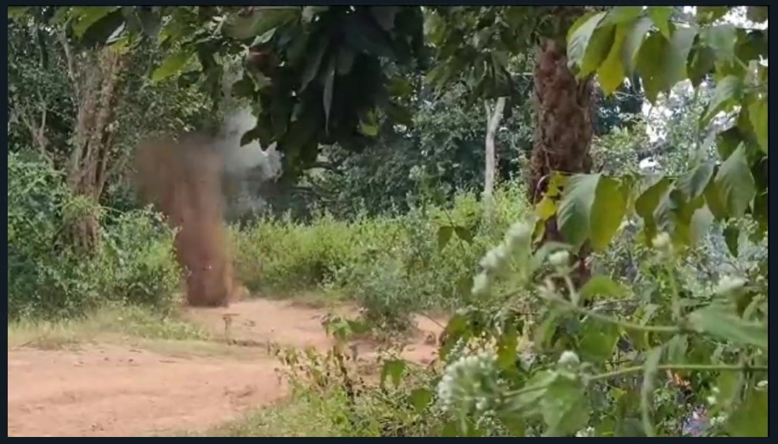 Narayanpur Naxal: Big news...! Dangerous bombs were planted to harm the soldiers... 3 IEDs of 5 and 10 kg recovered... Live HE bomb planted for the first time... Watch the video here