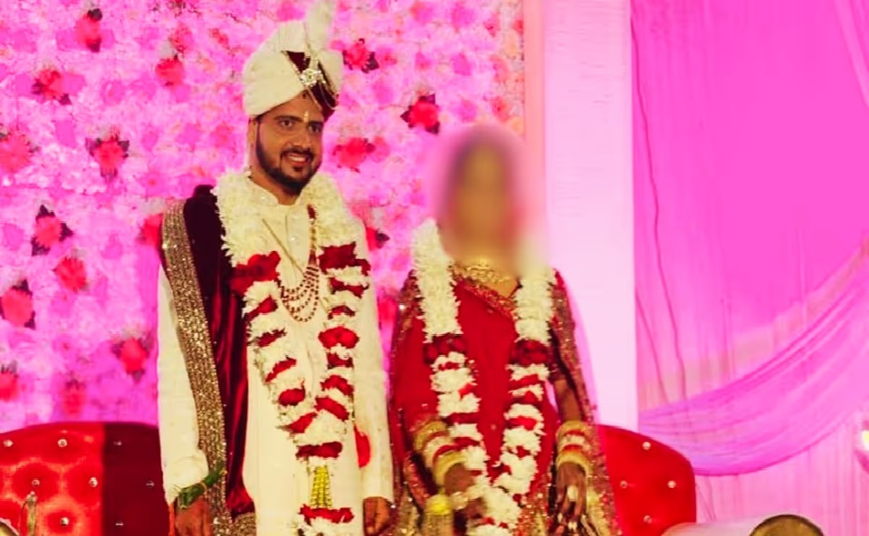 Groom had an Attack : Bride's demand was destroyed before she could get ready...! Groom fell down while taking rounds in the mandap...painful death on the spot