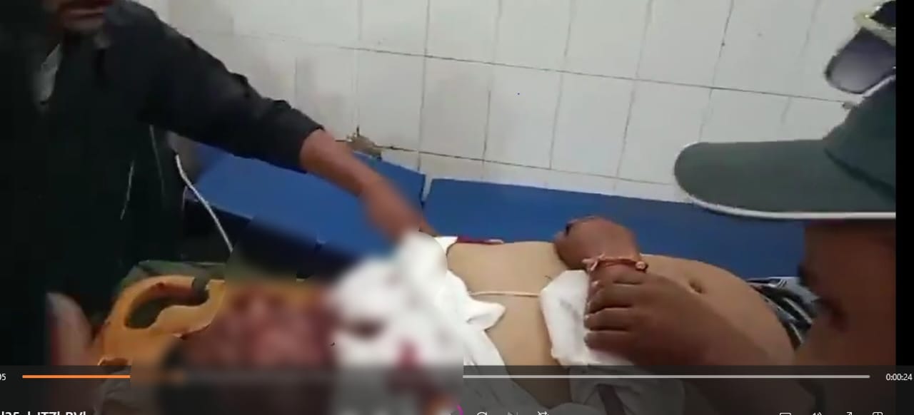 Murder of Journalist: Journalist murdered in broad daylight...! He was called from home and thrown off the bike, then shot three times... watch the video here